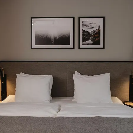 Home Hotel Etage Vasteras Exterior photo