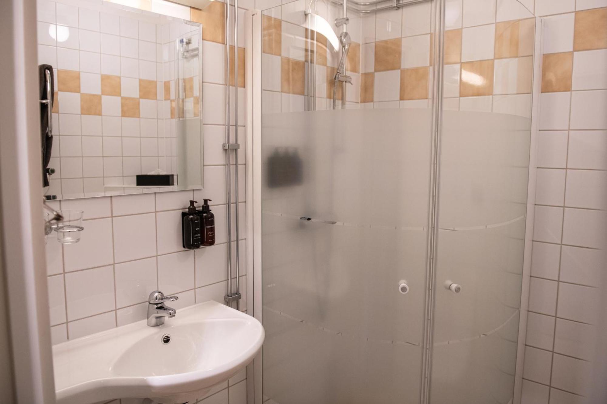 Hotel Etage 4*