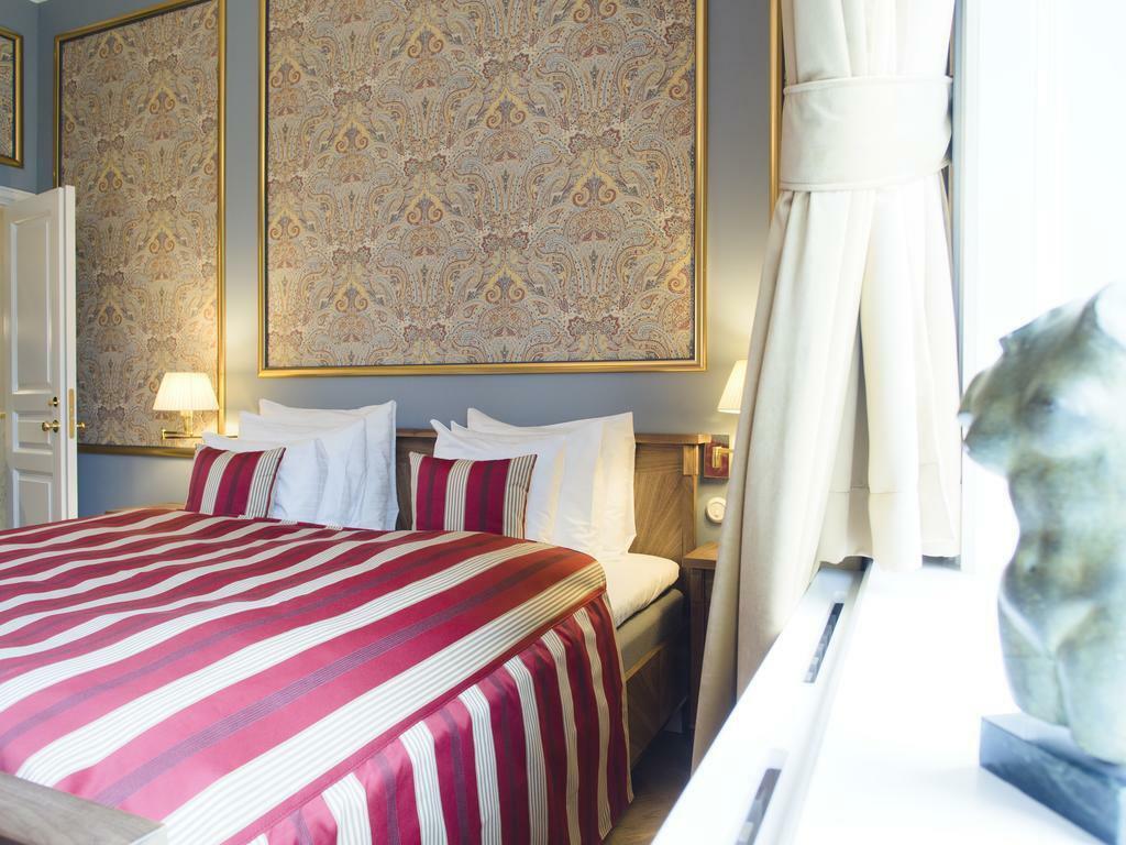Etage Hotel 4*