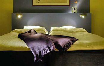 Etage 4*